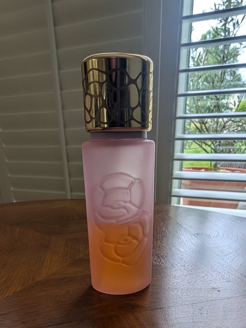 Vintage Quelques FLEURS Houbigant Paris Royale Perfume Bottle with Gold Cap